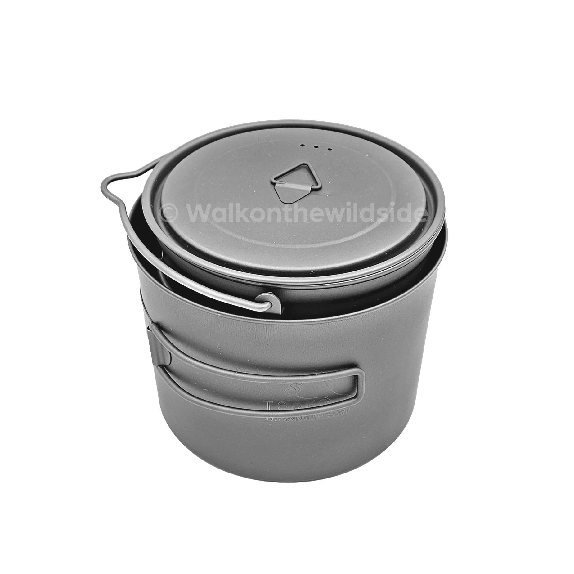 Toaks Pot 1300 und Pot 1100-BH darin mit Deckel